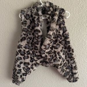 Sequin Hearts Youth Girls Faux Fur Leopard Vest | Size 14